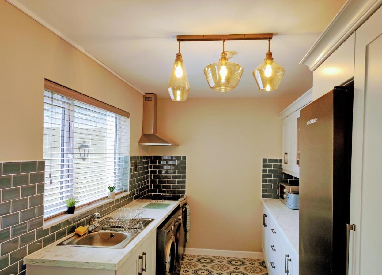 Tralee Townhouse Holiday Home By Trident Holiday Homes מראה חיצוני תמונה